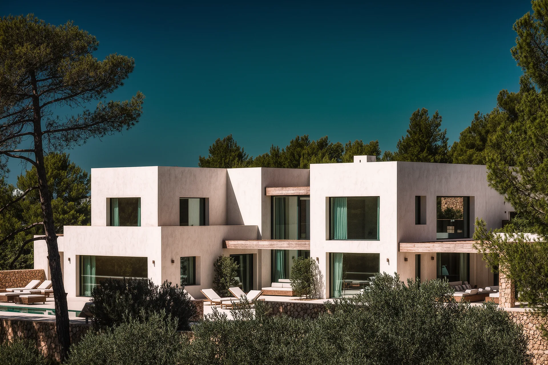 Altbau oder Neubau: Was Käufer auf Ibiza bevorzugen