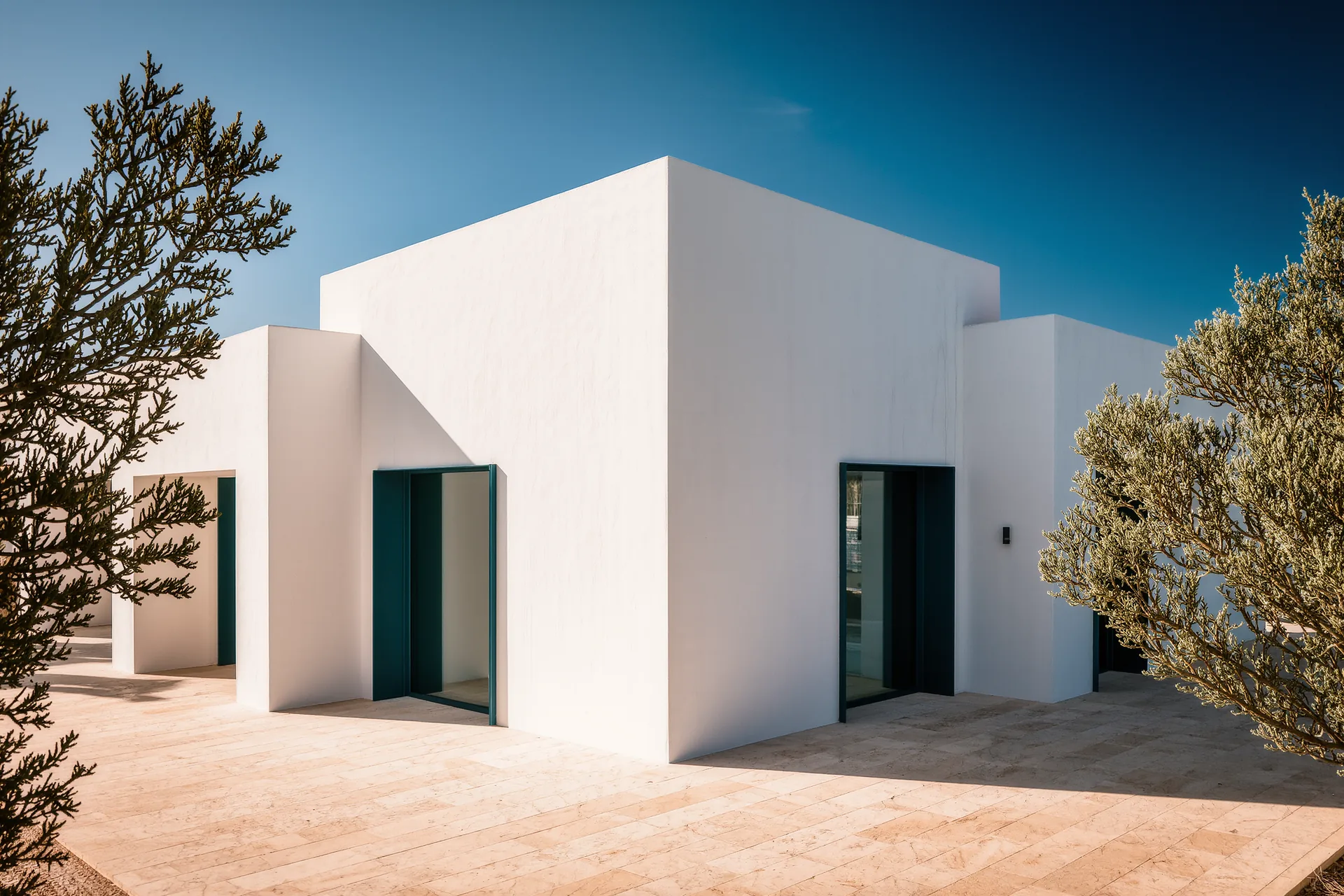 Exklusives Wohnen auf Ibiza: Stilvolles Leben mit mediterranem Flair